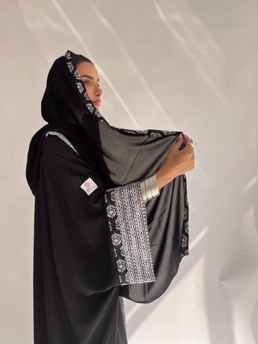 Black Abaya