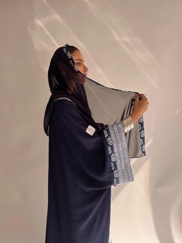 navy blue Abaya