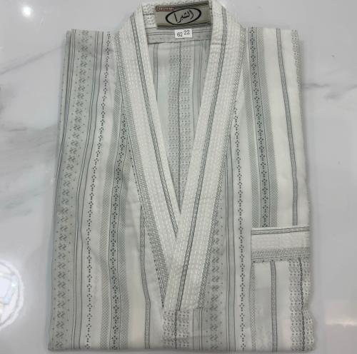 ثوب مخطط لون تفاحي ( الشبرا )