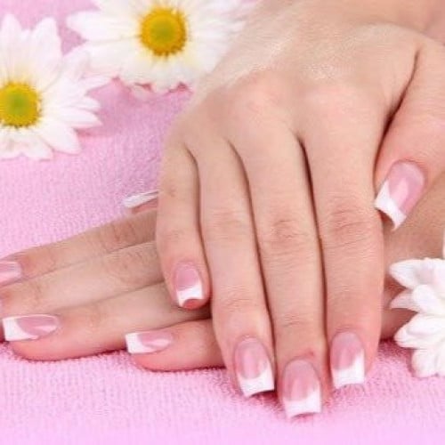 تركيب اظافر + لون اظافر شيلاك