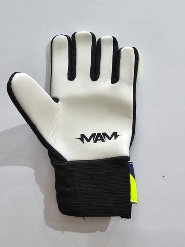 قفاز حارس مرمى اطفال