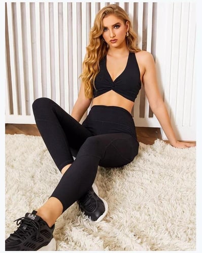 صدرية رياضية نسائية