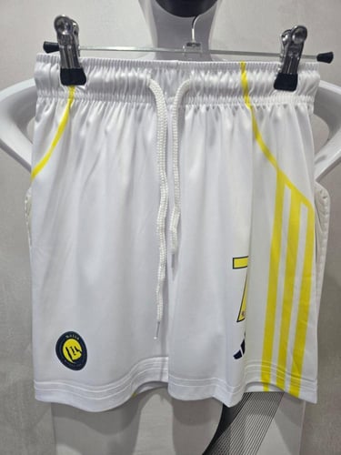 طقم نادي النصر 2026 ابيض رقم 7 شبابي