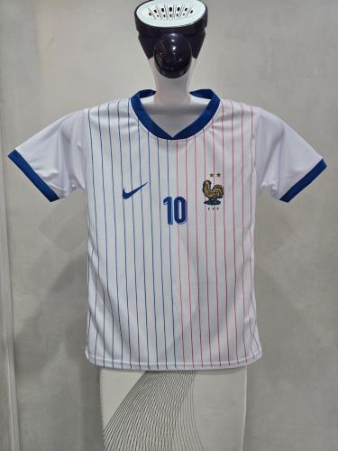 طقم منتخب فرنسا ابيض رقم 10 محلي
