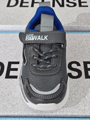 حذاء رياضي رمادي كحلي اطفال صيني