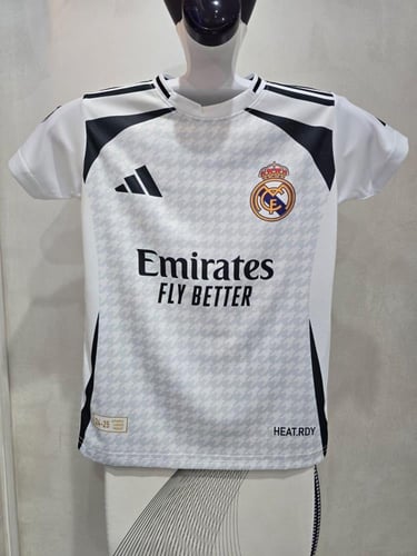 طقم نادي ريال مدريد ابيض رقم 9 بنجلاديشي