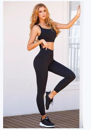 صدرية رياضية نسائية