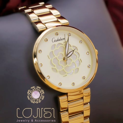 ساعة يد نسائية فاخرة