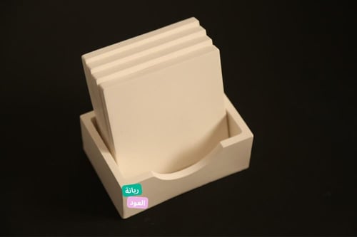 طقم كوسترات مع قاعدة مصنوع من الجبس الفرنسي