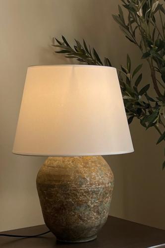 ابجورة مصنوعة من الفخار