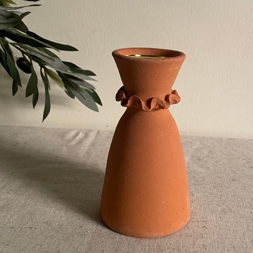 مبخرة مصنوعة من الفخار الطبيعي