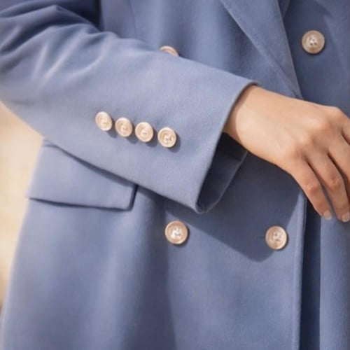 بليزر ازرار الصدف