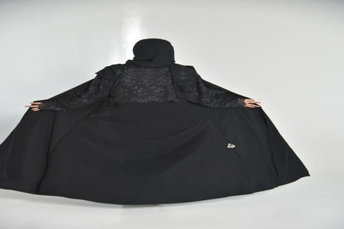 عباية الورد