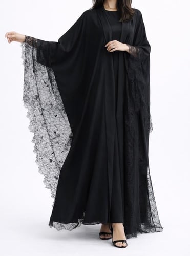 عباية نص بشت مع دانتيل