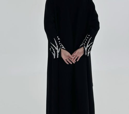 عبايه اللؤلؤ تطريز وشك يدوي