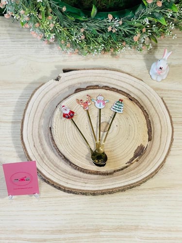 طقم ملاعق حلى