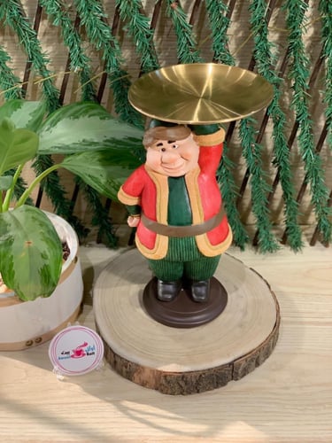 صحن تقديم كبير