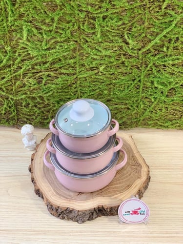 طقم قدور معدنية