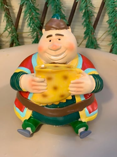 صحن تقديم كبير