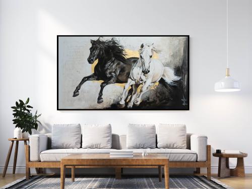 لوحتين والثالثه مجانا