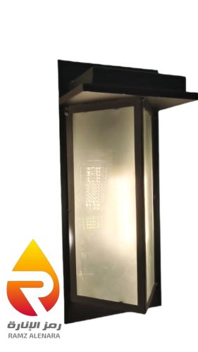 فانوس جداري اسود بدون لمبة