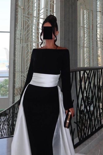 فستان ناعم طويل عاري الكتف