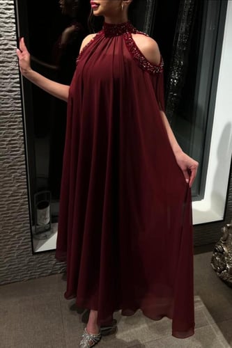 فستان برغاندي واسع بياقة عالية