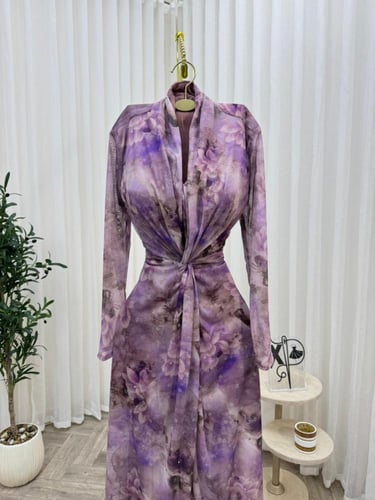 فستان ناعم مشجر بأكمام طويلة