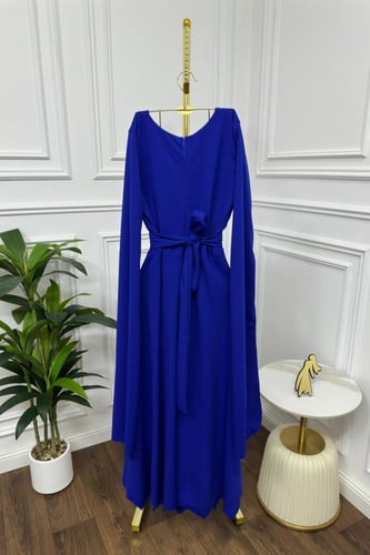 فستان نيلي ناعم مناسب للعيد