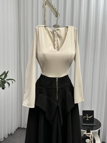 فستان ناعم متناقض اللون