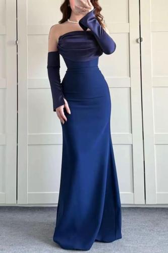 فستان ناعم بأكمام طويلة