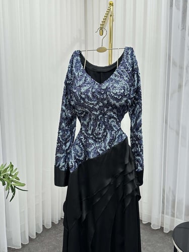 فستان سهرة انيق بطبقات