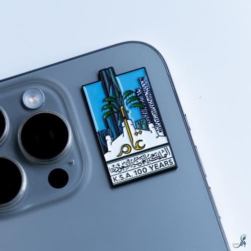 ملصق معدني 100 عام