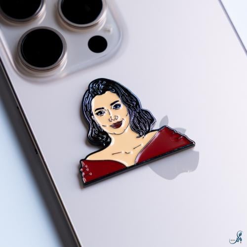 ملصق معدني أصالة نصري