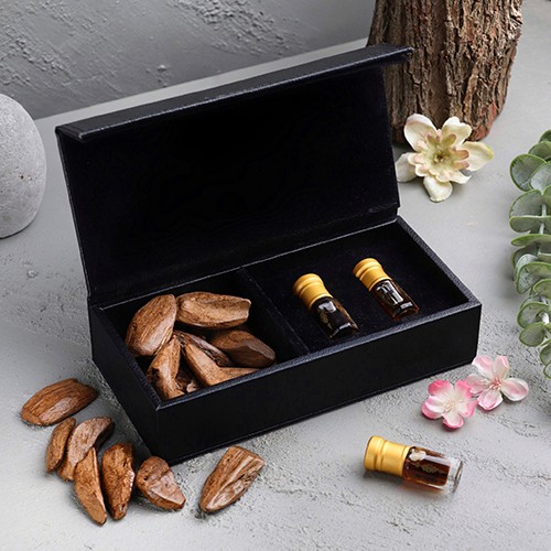 عبوتين ¼ تولة دهن و50 جرام عود موروكي