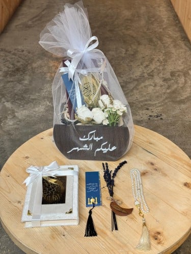 ستاند الصلاة خشبي