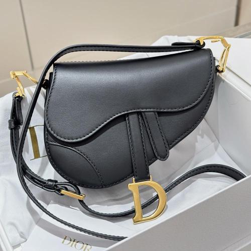 Dior saddle