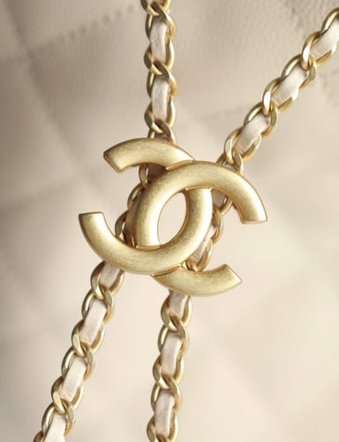 Chanel hobo