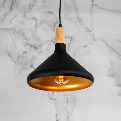 علاقي اسود داخلي ذهبي