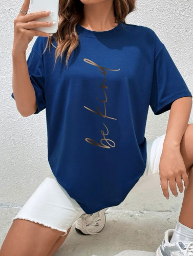 Off-shoulder T-shirt with blue letter print