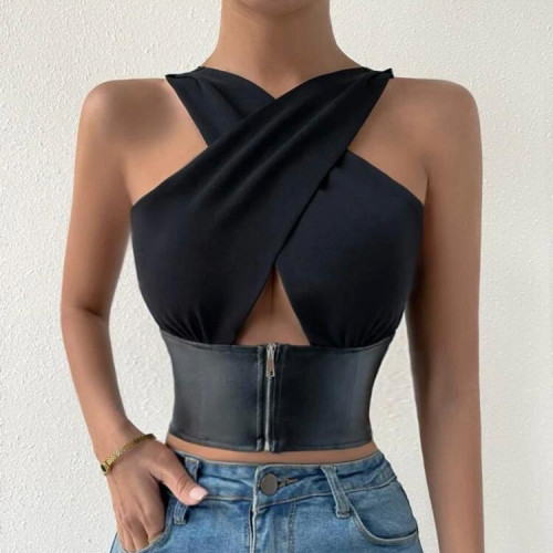 A black-colored upper piece suitable for occasions