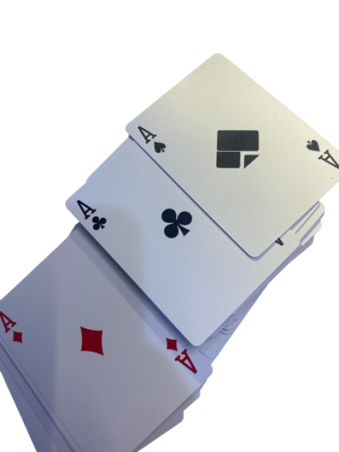 ورق بلوت حكاية مملكة