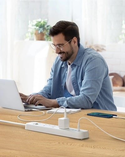 توصيلة كهرباء من انكر | 6 في 1 ( 3 منافذ تيار كهرب...