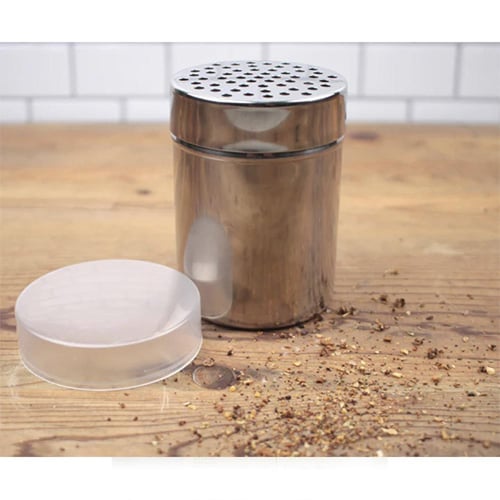 مرش ستانلس ستيل 11 اونص فتحات وسط مع غطاء في علبة...