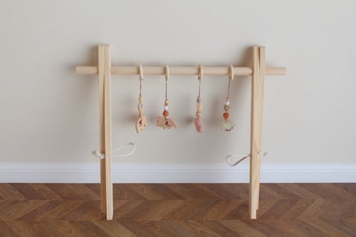 لعبة الاطار الخشبي للمواليد | N2