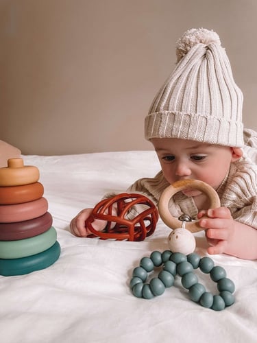 لعبة هرم السيليكون