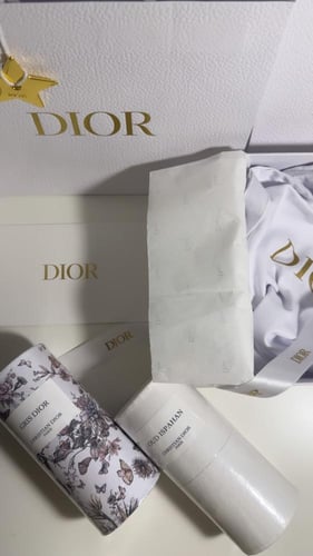 بكج عطر قريس ديور وعطر عود اسفهان