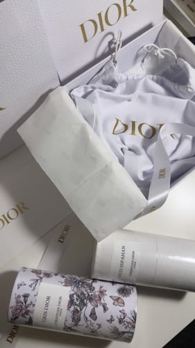 بكج عطر قريس ديور وعطر عود اسفهان