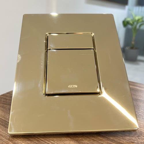 زر سيفون جروهي مربع ذهبي لامع