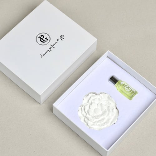 هدية الزهرة البيضاء | B1